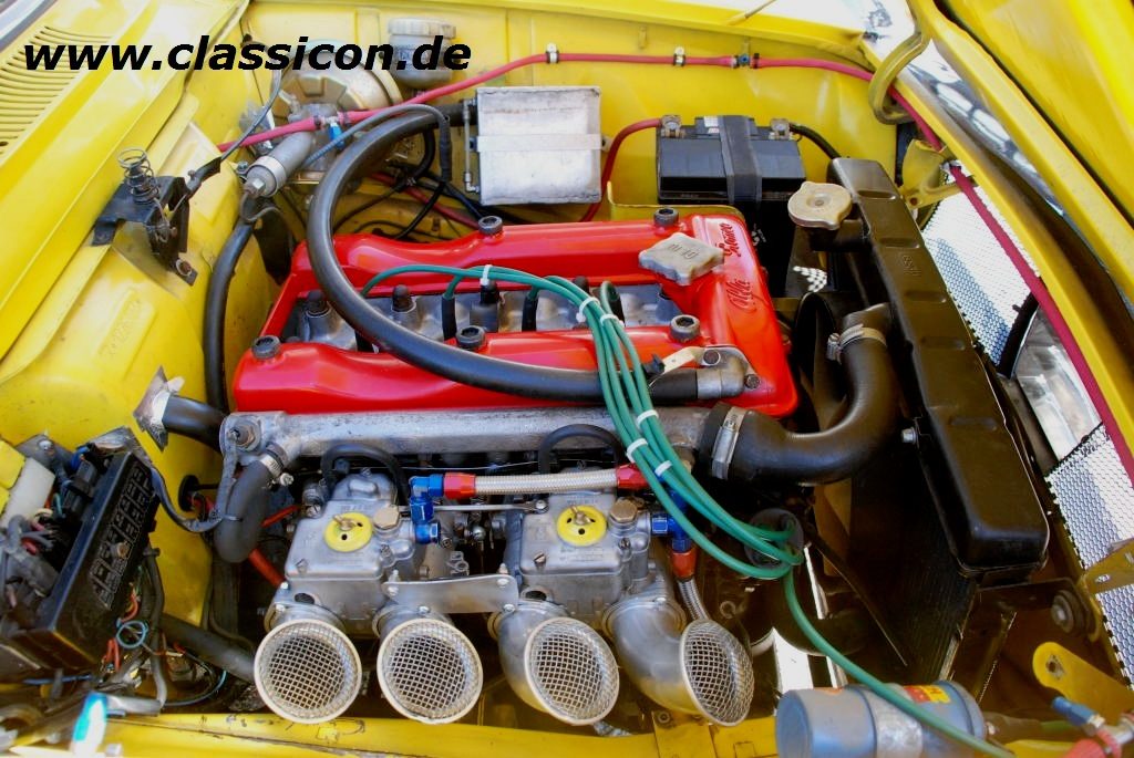 1967_Alfa-Romeo-GT-1300-corsa-26