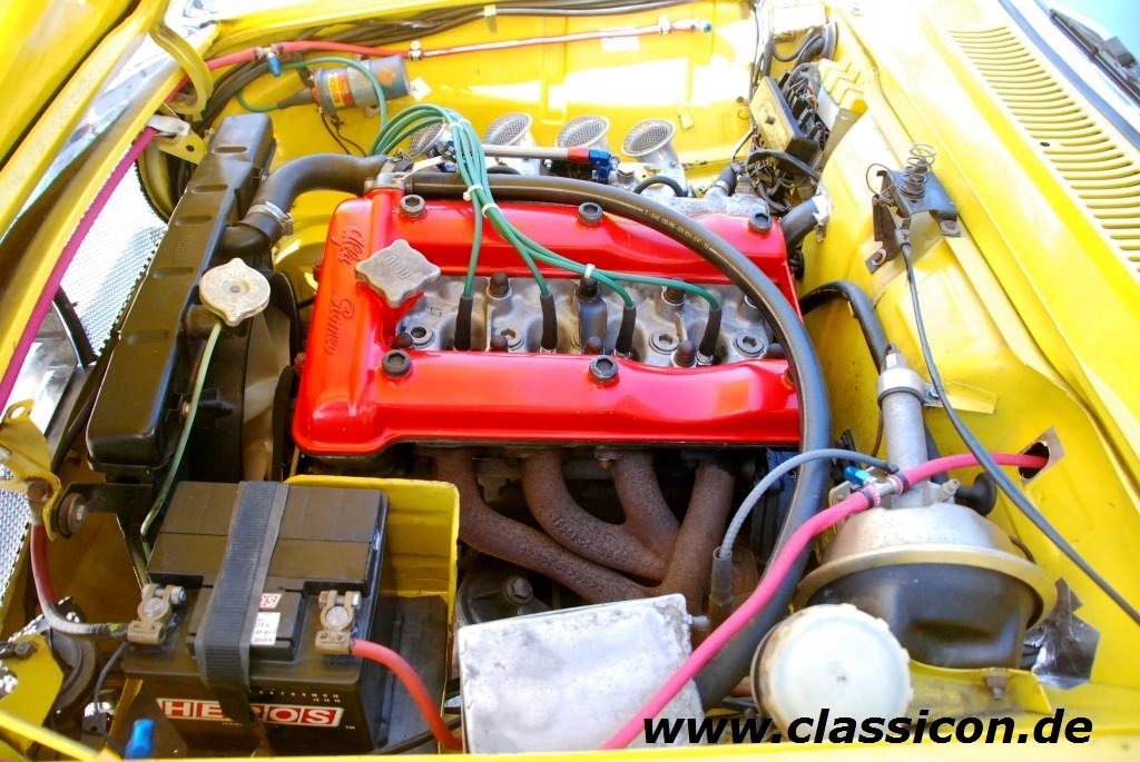 1967_Alfa-Romeo-GT-1300-corsa-30