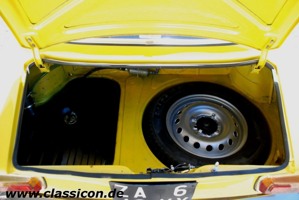 1967_Alfa-Romeo-GT-1300-corsa-35