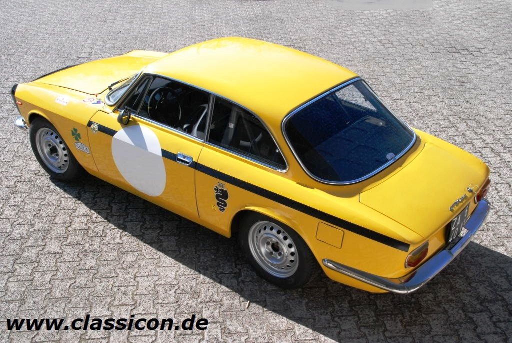 1967_Alfa-Romeo-GT-1300-corsa-40