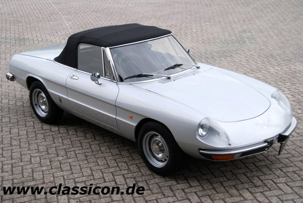 1973_Alfa-Romeo_Spider-2000_Veloce-01