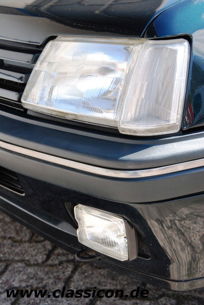 1992 - PEUGEOT 205 GTI Gentry - 15