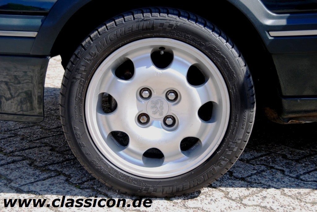 1992 - PEUGEOT 205 GTI Gentry - 31