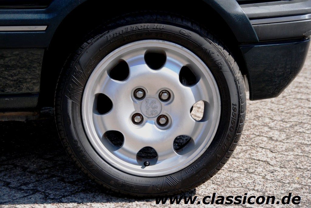 1992 - PEUGEOT 205 GTI Gentry - 32