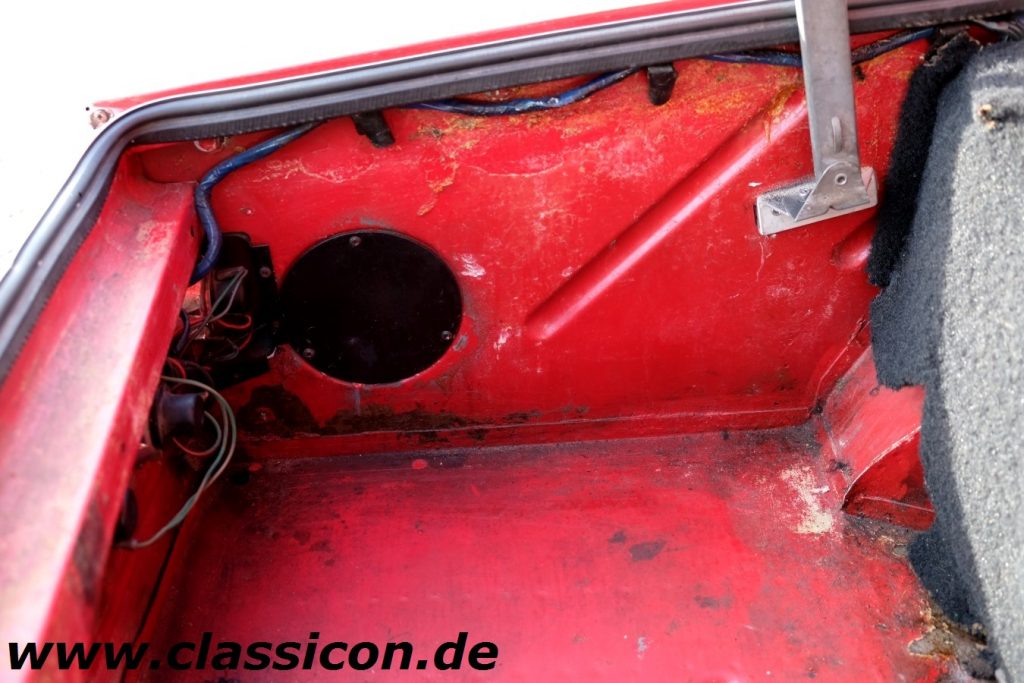1974 - JENSEN-HEALEY Mk2 - 36