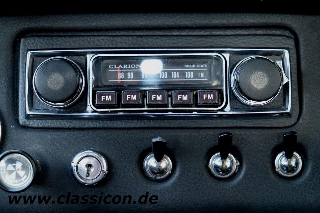 1970 - MG B GT Mk II - 04