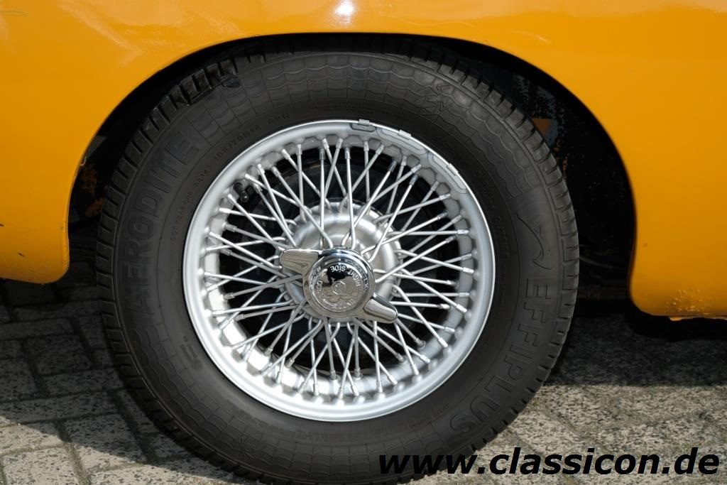 1970 - MG B GT Mk II - 23