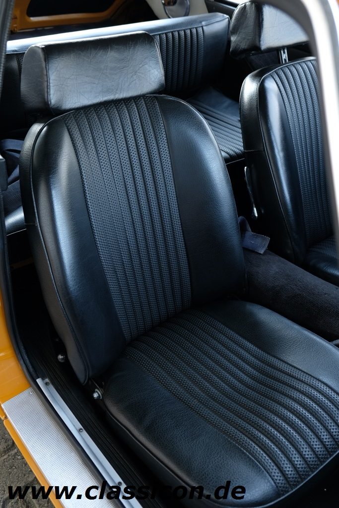 1970 - MG B GT Mk II - 27