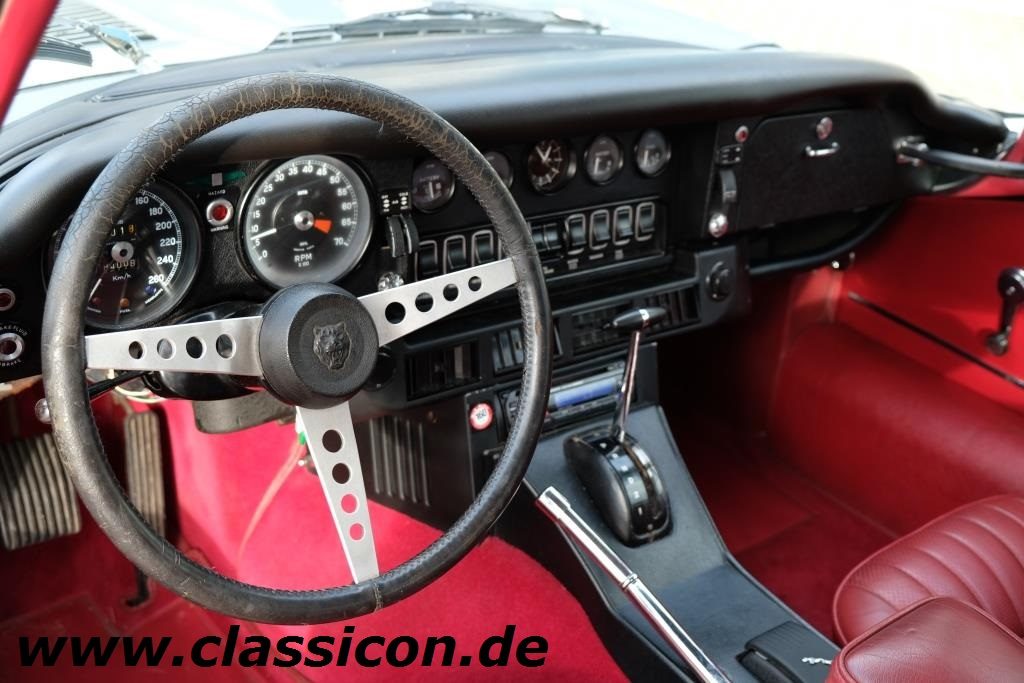 1972 - JAGUAR E V12 Coupé - 02